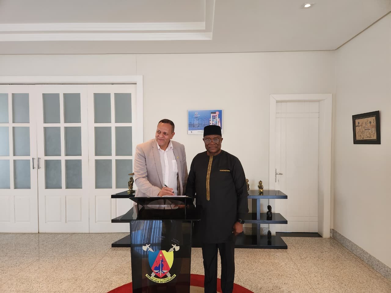 Cbraf presente na visita à Embaixada de Camarões